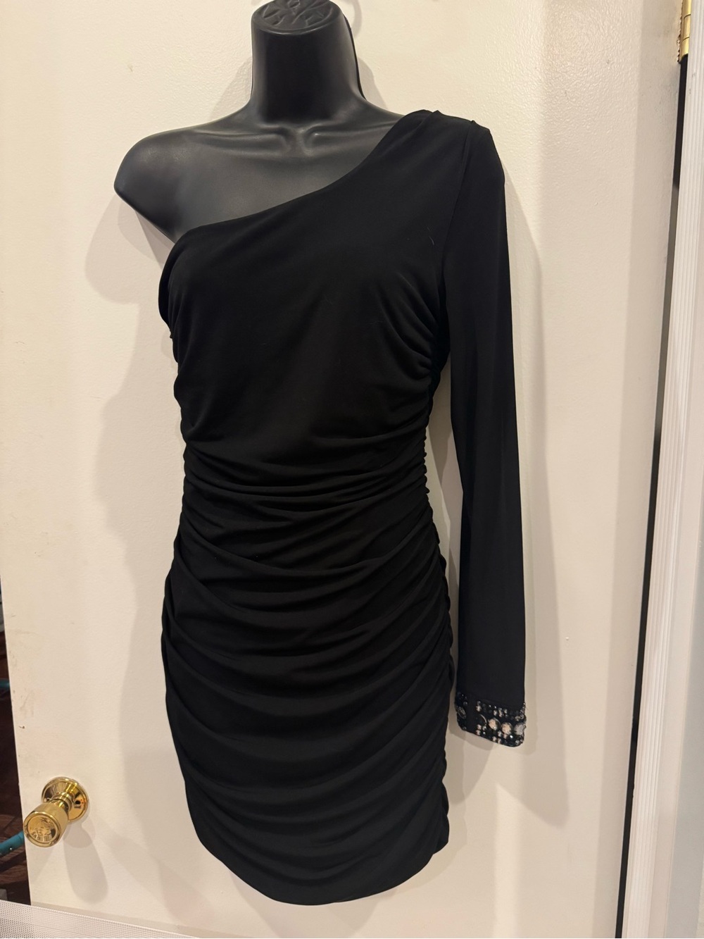 Emerald Sundae Black One-Shoulder Ruched Cocktail Dress